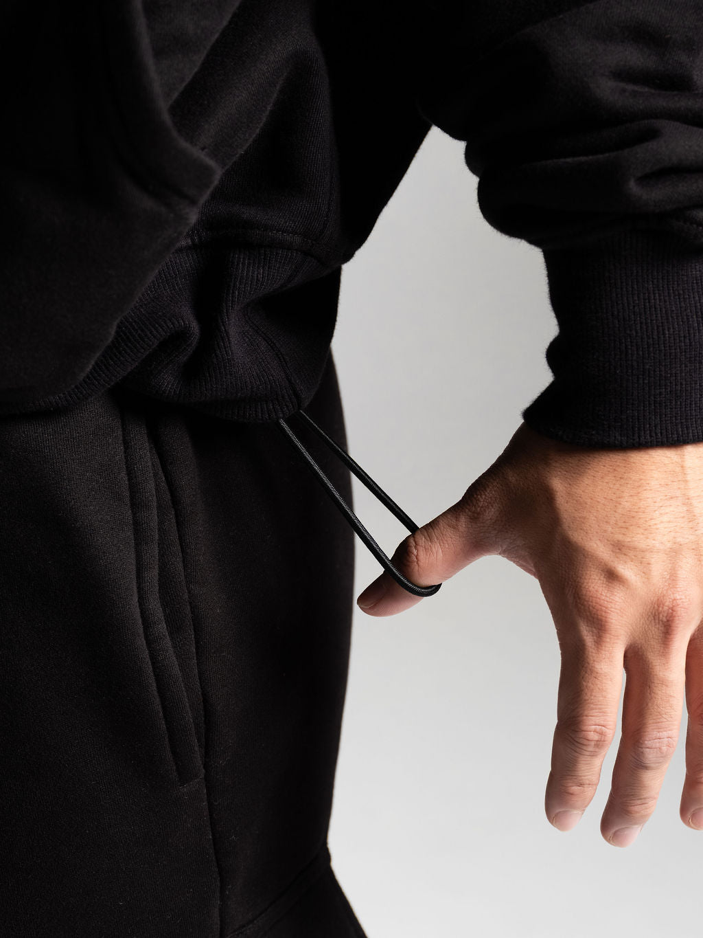 v2 Hoody (Black)